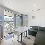 Mobil-home Confort 4 Pers, A 200m Plage, Terrasse, Piscine Chauffee, Parking, Wi-fi Gratuit - Fr-1-361a-83 Prázdninový dům