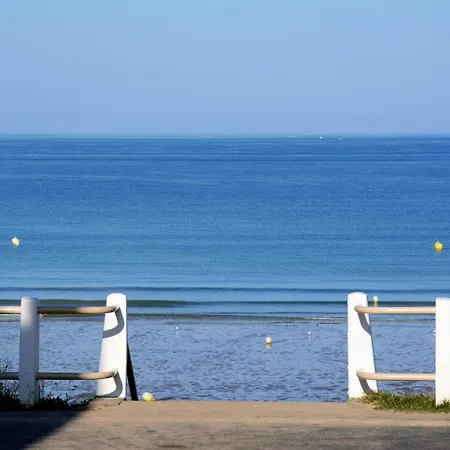 Mobil-home Confort 4 Pers, A 200m Plage, Terrasse, Piscine Chauffee, Parking, Wi-fi Gratuit - Fr-1-361a-83 *