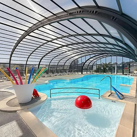 Mobil-home Confort 4 Pers, A 200m Plage, Terrasse, Piscine Chauffee, Parking, Wi-fi Gratuit - Fr-1-361a-83 * Jullouville-les-Pins