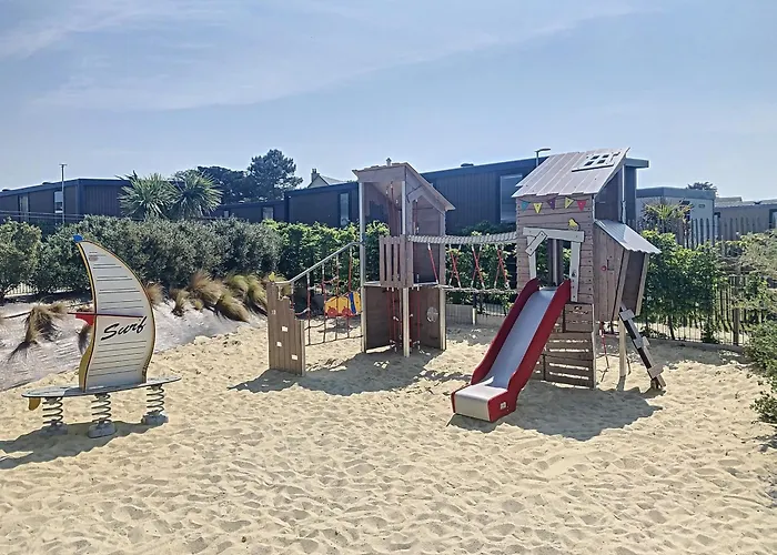 Mobil-home Confort 4 Pers, A 200m Plage, Terrasse, Piscine Chauffee, Parking, Wi-fi Gratuit - Fr-1-361a-83 Ferienhaus *