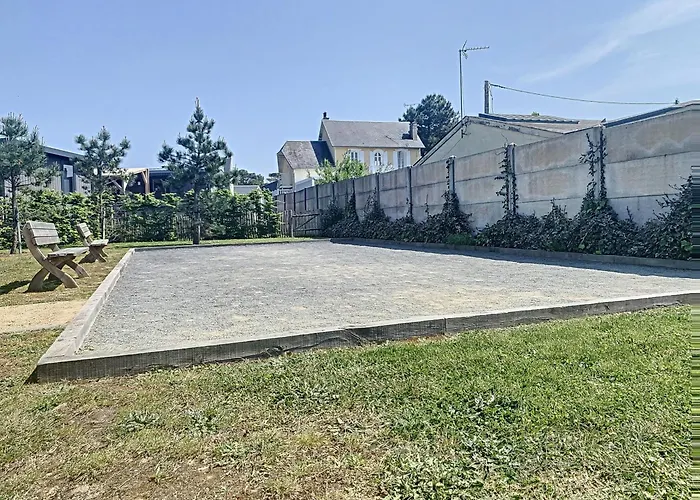 度假居 Mobil-home Confort 4 Pers, A 200m Plage, Terrasse, Piscine Chauffee, Parking, Wi-fi Gratuit - Fr-1-361a-83 *